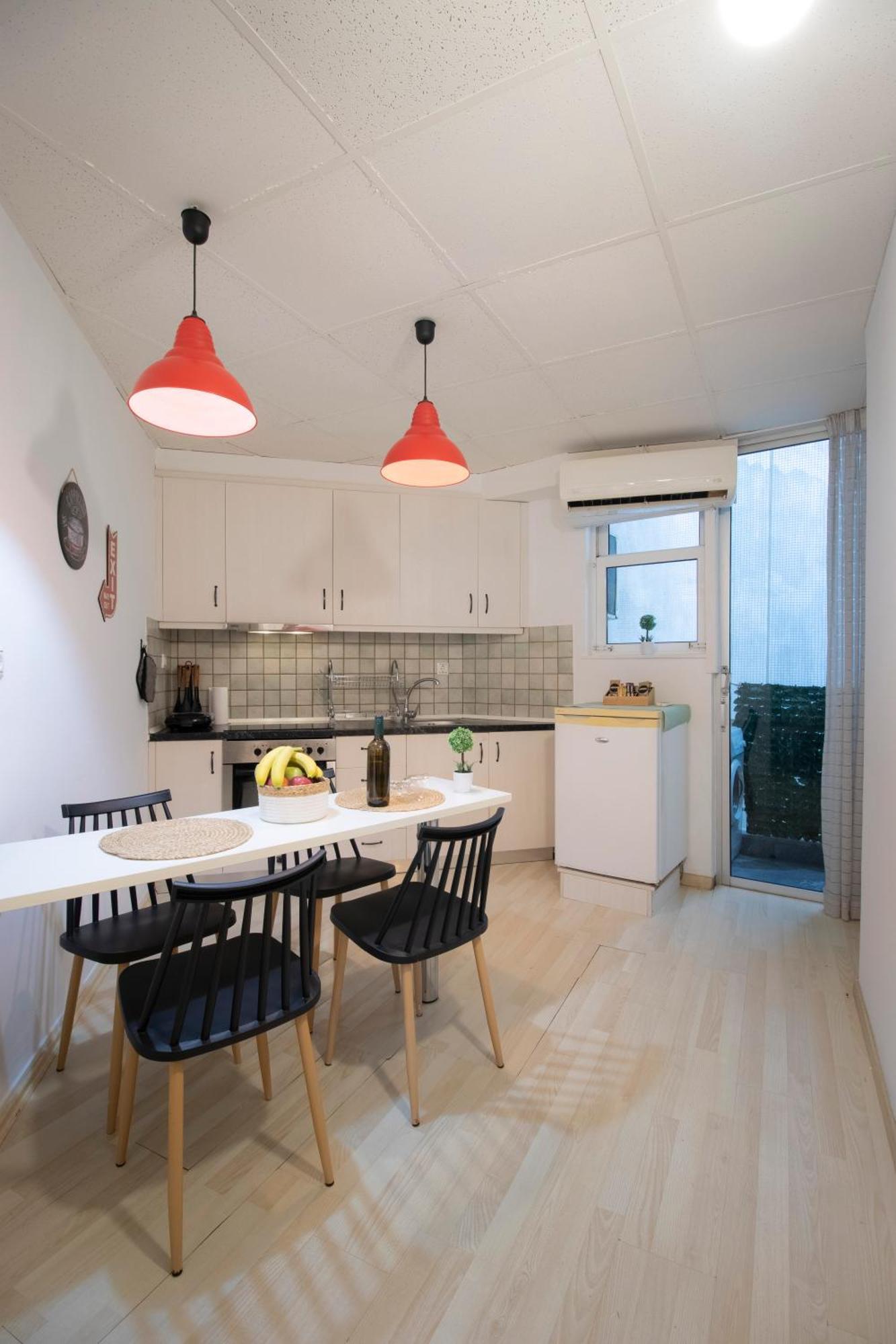 Modern City Apt In The Heart Of Heraklion Esterno foto