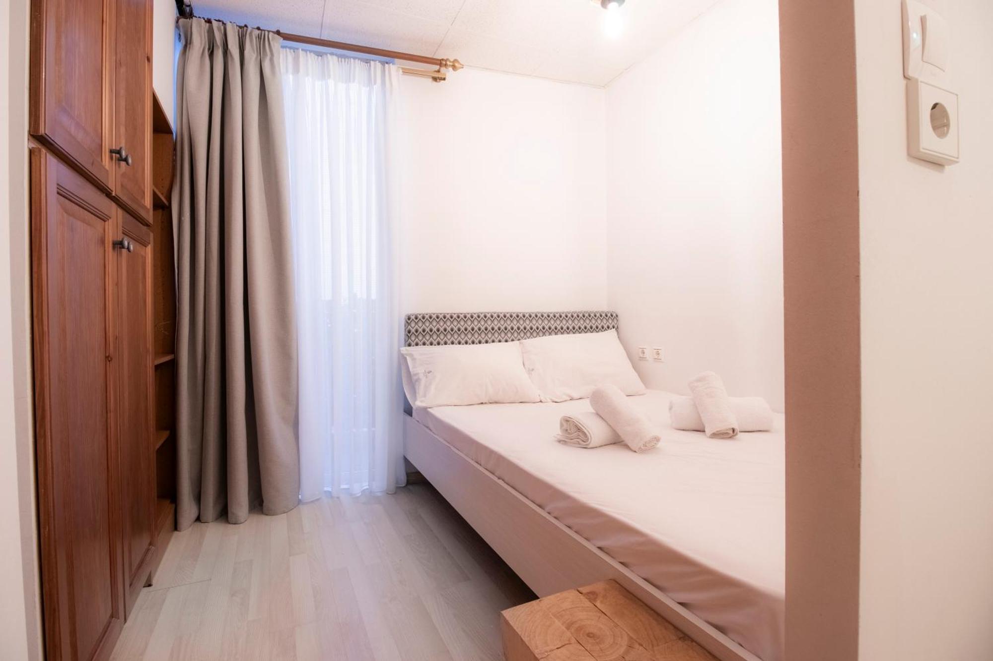 Modern City Apt In The Heart Of Heraklion Esterno foto
